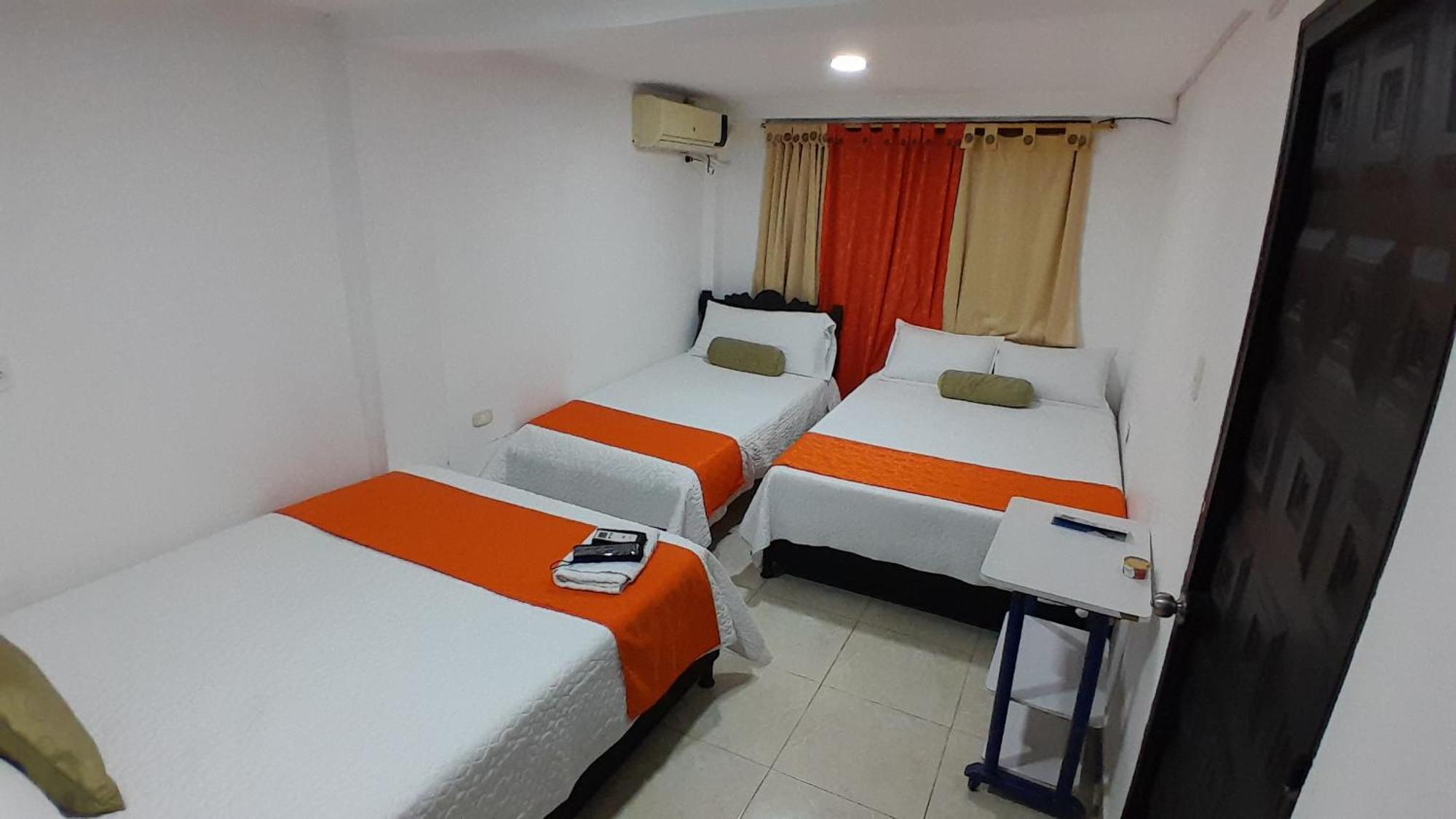 Hotel Light Plaza Агуачика Екстериор снимка