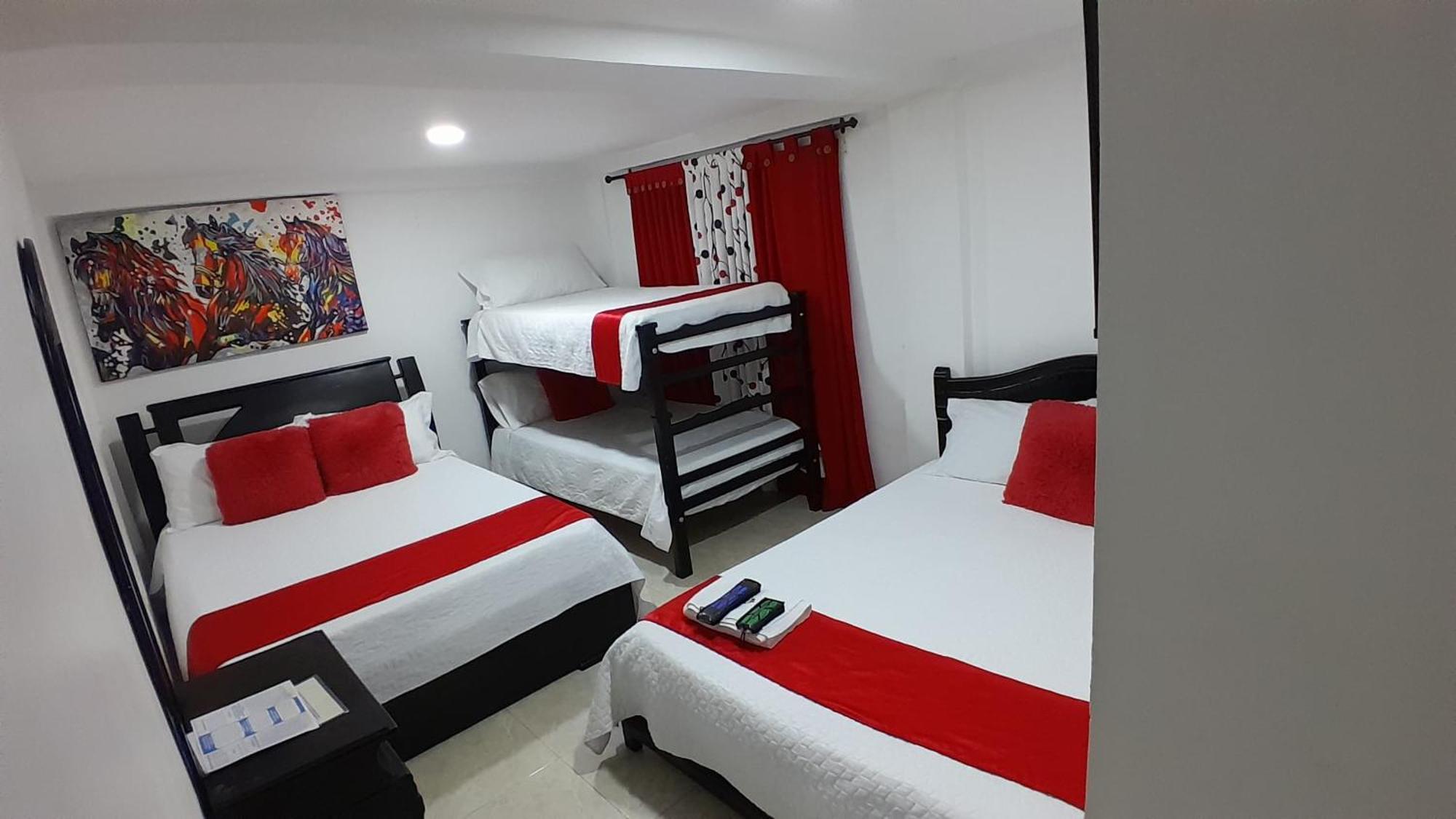 Hotel Light Plaza Агуачика Екстериор снимка