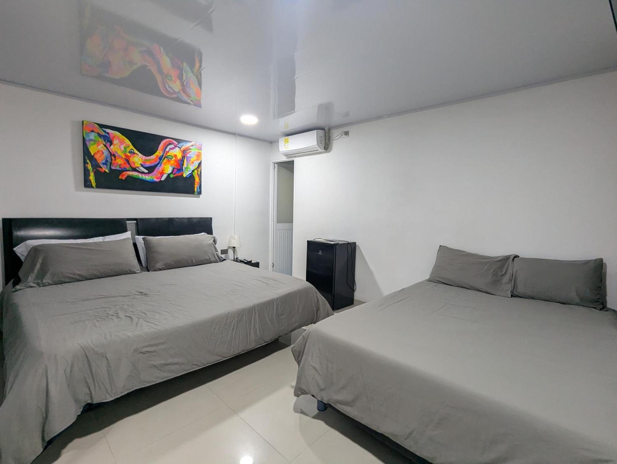 Hotel Light Plaza Агуачика Екстериор снимка