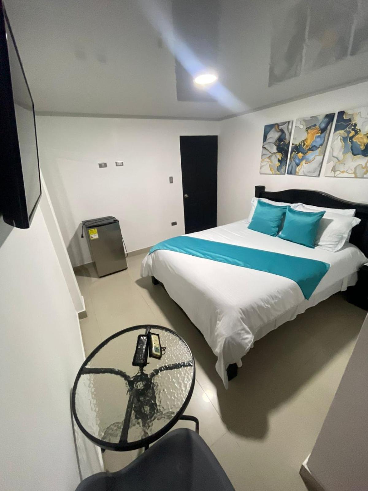 Hotel Light Plaza Агуачика Екстериор снимка